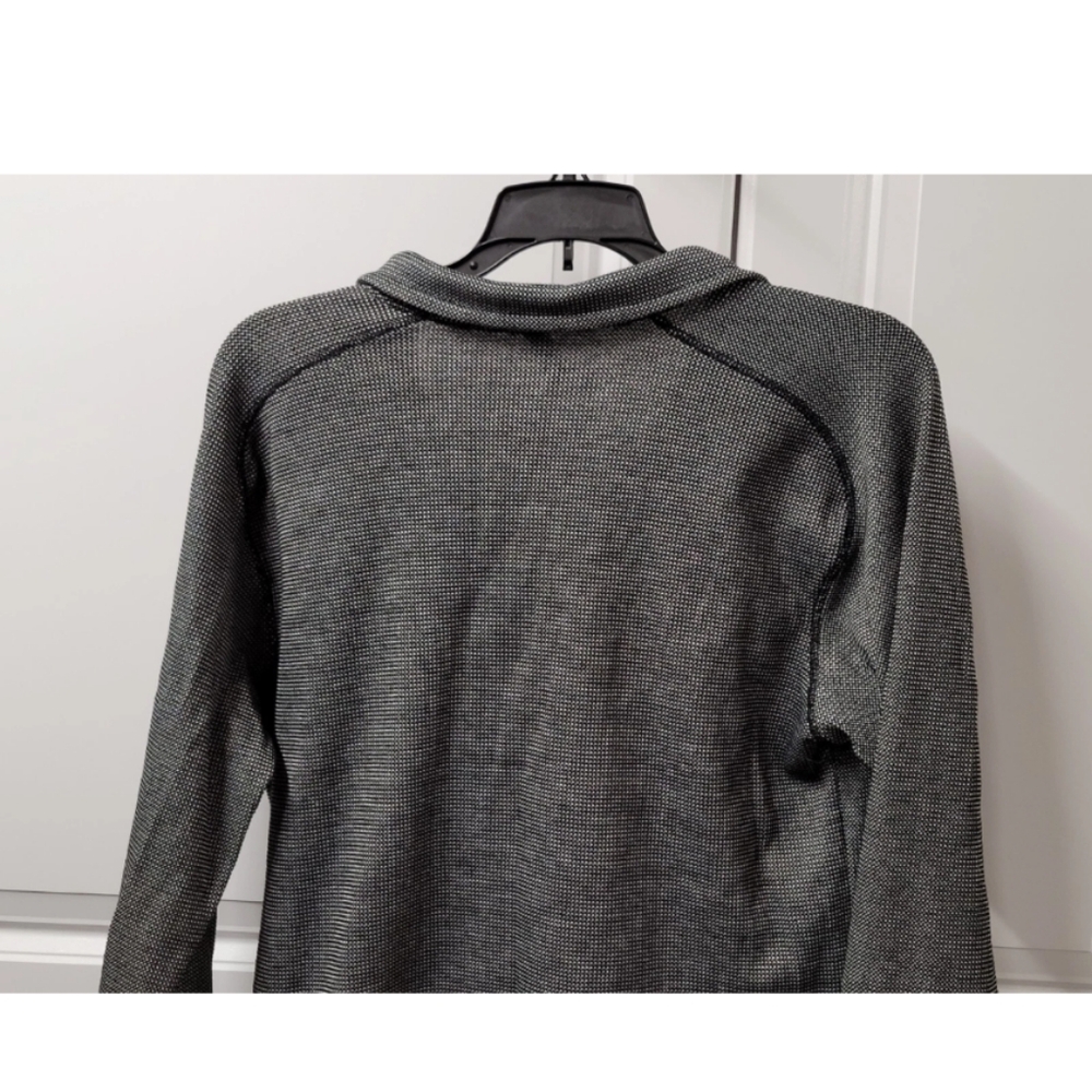 Amongst Others Men's Shirt Size: Medium - Picture 8 of 11